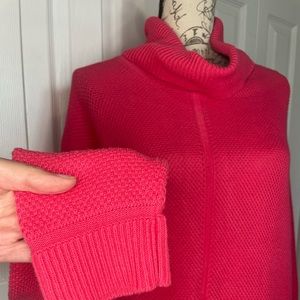 Tribal brand pink/salmon color. Sz.XL